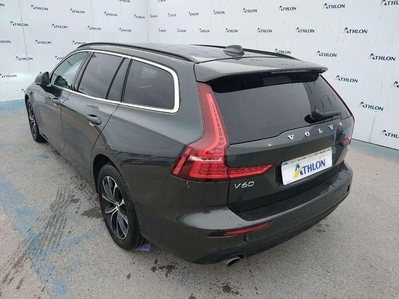 Usado Volvo V60 Momentum 197 CV (144 kW) 2021 Gris Familiar