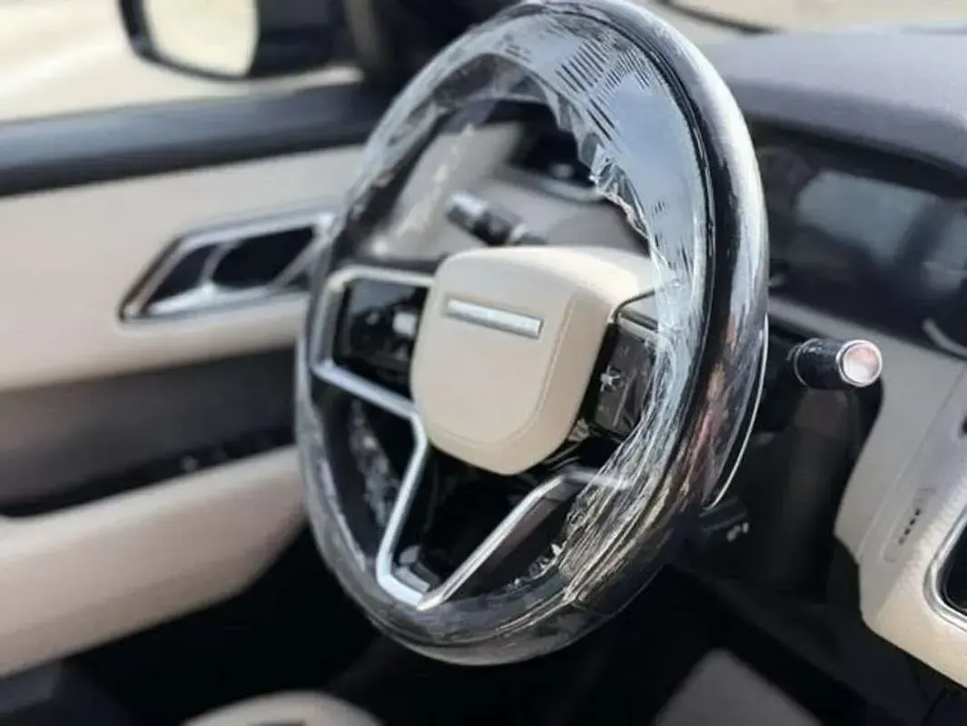 Usado Land Rover Range Rover Velar R-Dynamic 204 CV (150 kW) 2021 Gris SUV