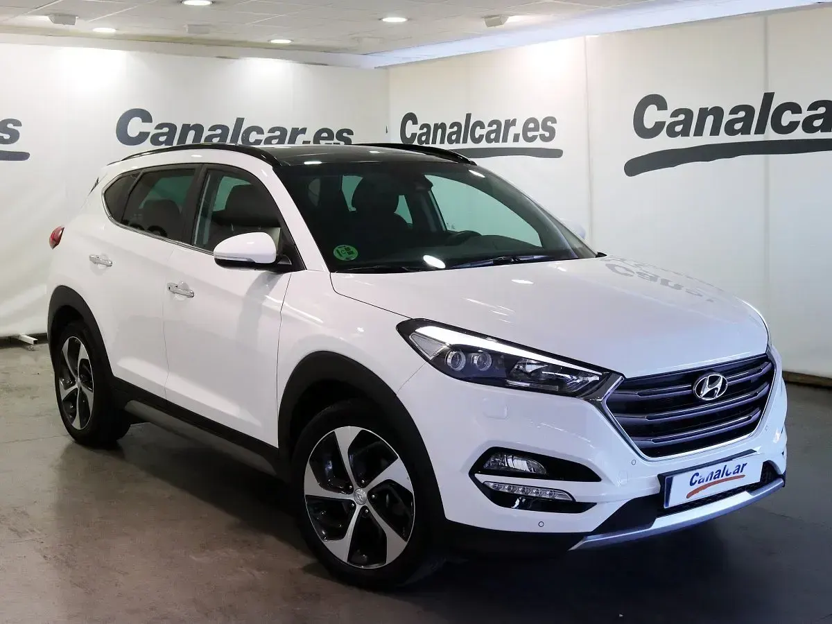 Usado Hyundai Tucson Style 176 CV (129 kW) 2018 Blanco SUV