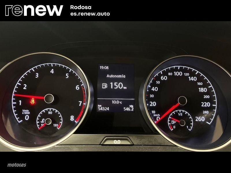 Usado VW Golf VII 110 CV (80 kW) 2018 Gris Berlina