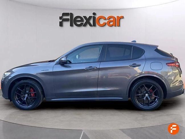 Usado Alfa Romeo Stelvio Veloce 210 CV (154 kW) 2021 Gris SUV