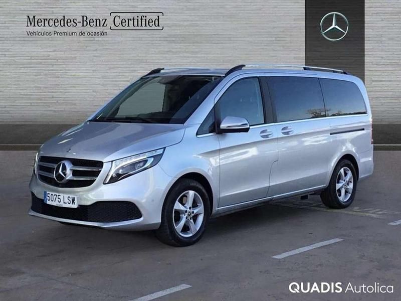 Plateado Usado 2021 Mercedes V220 Avantgarde Monovolumen | 34.690 € - Imagen 1/4