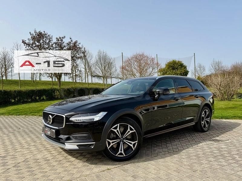 Usado Volvo V90 CC Core 197 CV (144 kW) 2022 Negro Familiar