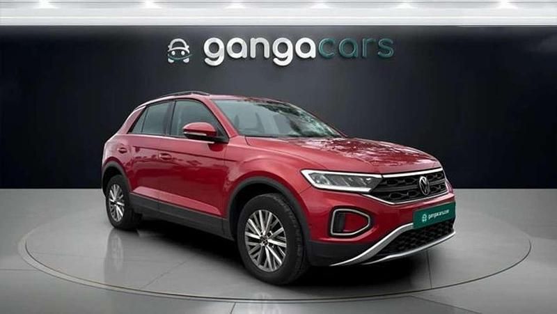 Usado VW T-Roc Edition 116 CV (85 kW) 2023 Rojo SUV