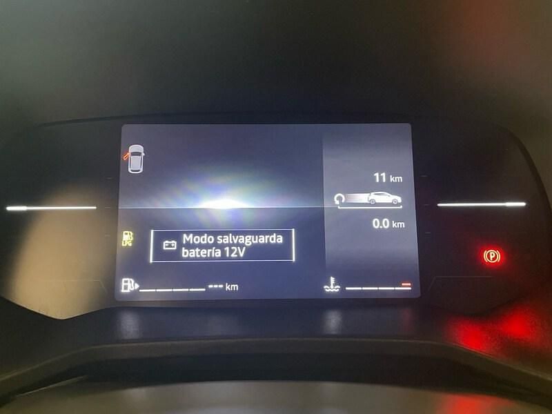 Nuevo Renault Clio V Evolution 100 CV (73 kW) 2025 Negro Berlina