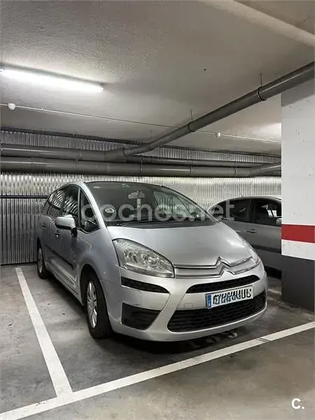 Usado Citroën Grand C4 Picasso Business Class 112 CV (82 kW) 2011 Gris / plata Monovolumen