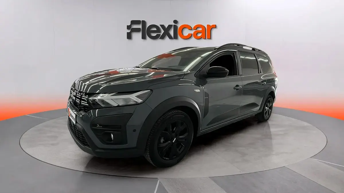Usado Dacia Jogger Extreme 110 CV (80 kW) 2023 Gris Monovolumen