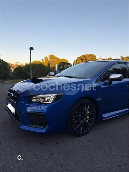 Azul Usado 2017 Subaru WRX STI Berlina | 59.000 € - Imagen 1/4