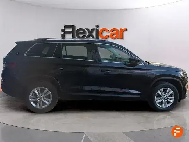 Usado Skoda Kodiaq Style 150 CV (110 kW) 2022 Negro SUV