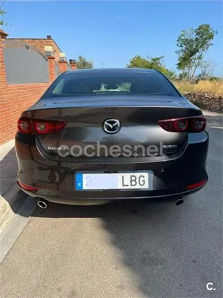 Usado Mazda 3 122 CV (89 kW) 2019 Negro Berlina