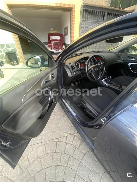 Usado Opel Insignia Essentia 130 CV (95 kW) 2010 Azul Berlina