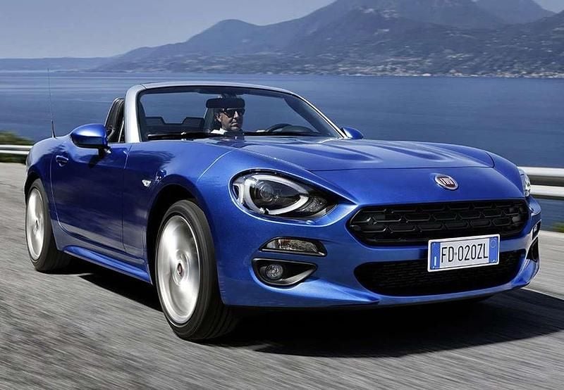 Usado Fiat 124 Spider Lusso 140 CV (102 kW) 2017 Negro Descapotable