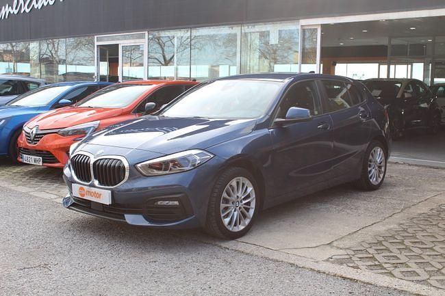 Usado BMW 118 136 CV (100 kW) 2023 Azul Utilitario