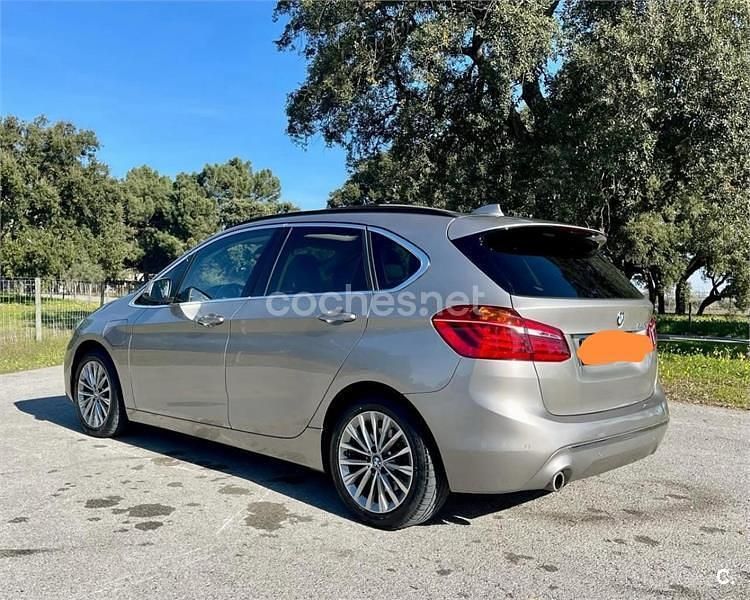 Usado BMW 225 Active Tourer 220 CV (161 kW) 2021 Beige Monovolumen