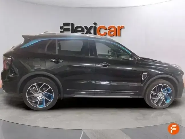 Usado Lynk & Co 01 261 CV (191 kW) 2023 Negro SUV