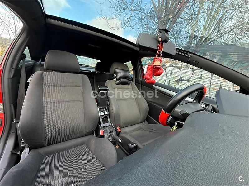 Usado Opel Astra GTC Sport 140 CV (102 kW) 2008 Rojo Berlina