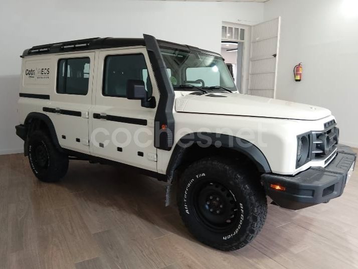 Usado Ineos Grenadier 249 CV (183 kW) 2024 Blanco Familiar