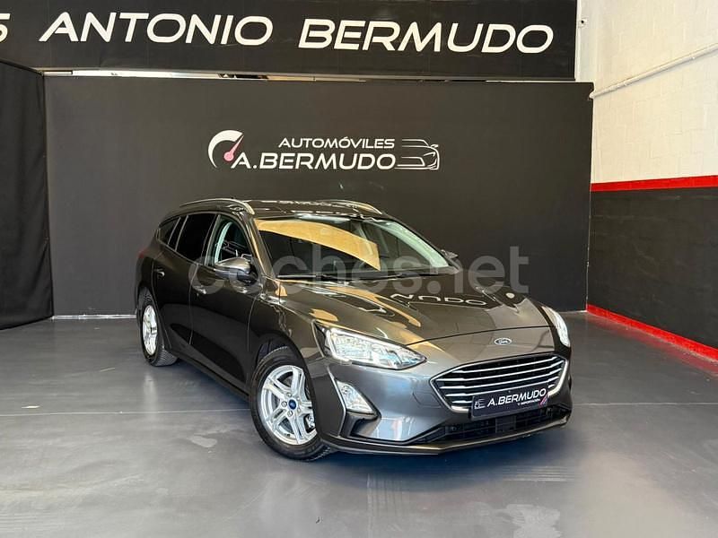 Gris / plata Usado 2020 Ford Focus Active Familiar | 12.490 € (Precio justo) - Imagen 1/4