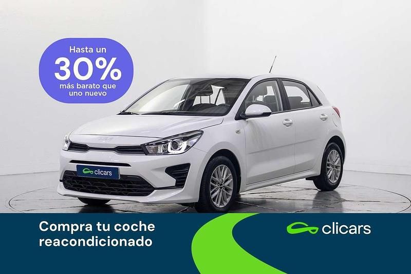 Usado Kia Rio 101 CV (74 kW) 2022 Blanco Utilitario