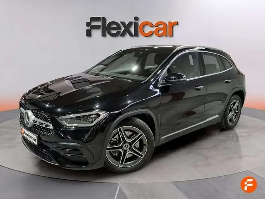Usado Mercedes GLA250 224 CV (164 kW) 2019 Negro SUV