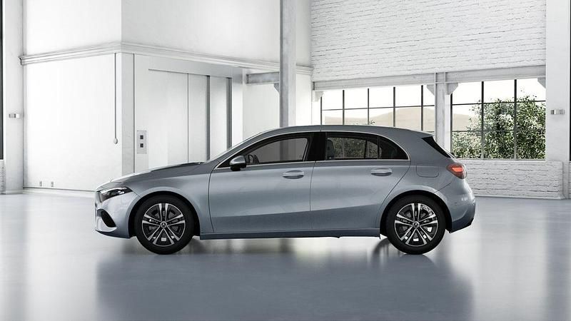 Nuevo Mercedes A180 136 CV (100 kW) 2025 Azul