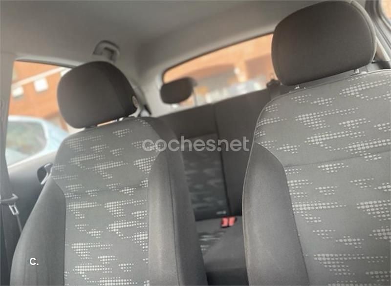 Usado Opel Corsa 75 CV (55 kW) 2011 Gris / plata Utilitario