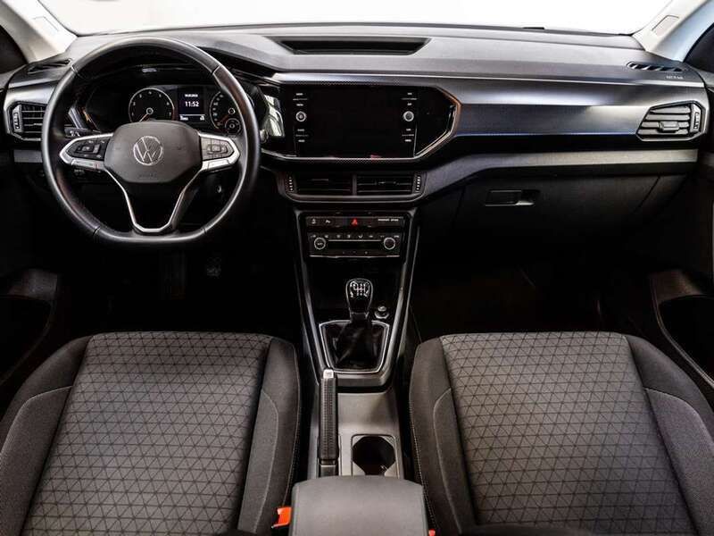 Usado VW T-Cross Advance 95 CV (69 kW) 2022 Plata SUV