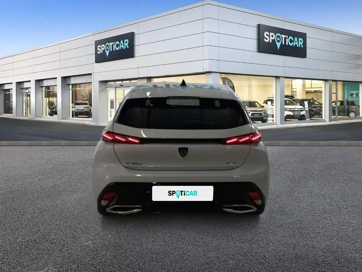 Usado Peugeot e-308 114 kW (156 CV) 2024 Blanco Utilitario