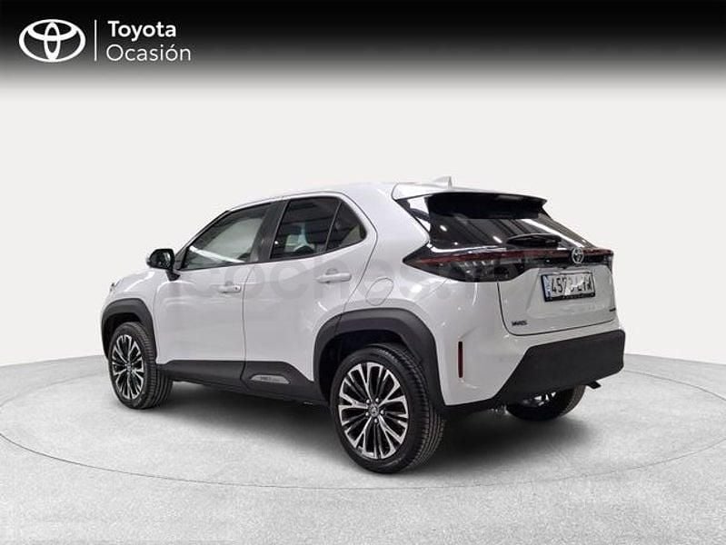 Usado Toyota Yaris Cross Plus 116 CV (85 kW) 2022 Blanco SUV