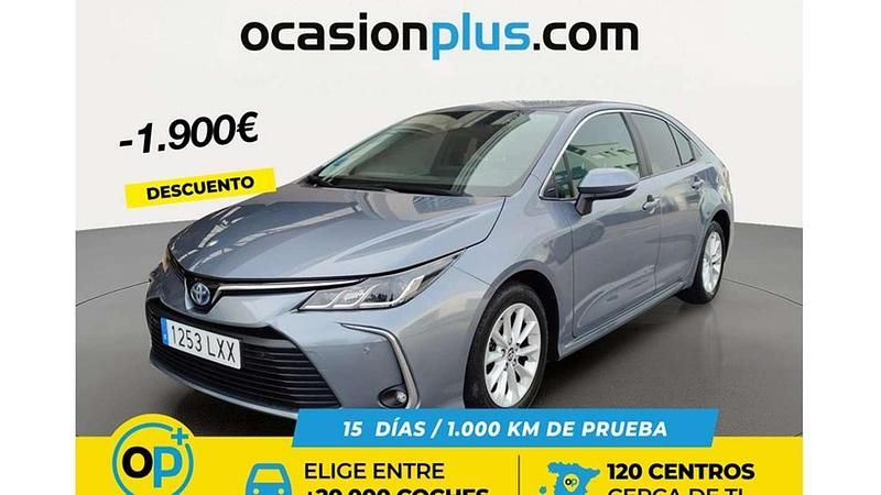 Usado Toyota Corolla Active 122 CV (89 kW) 2022 Gris Berlina