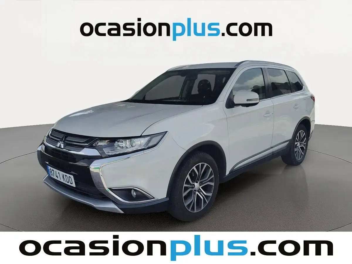 Usado Mitsubishi Outlander Motion 150 CV (110 kW) 2017 Blanco SUV