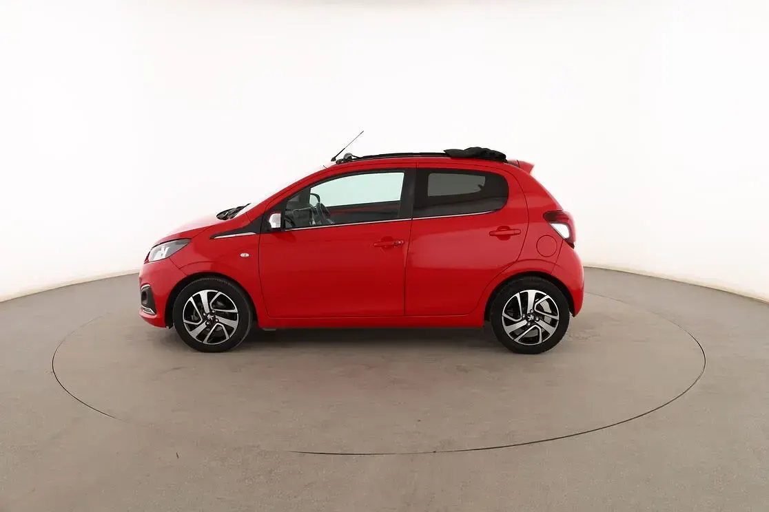 Usado Peugeot 108 Allure 72 CV (52 kW) 2018 Rojo Berlina