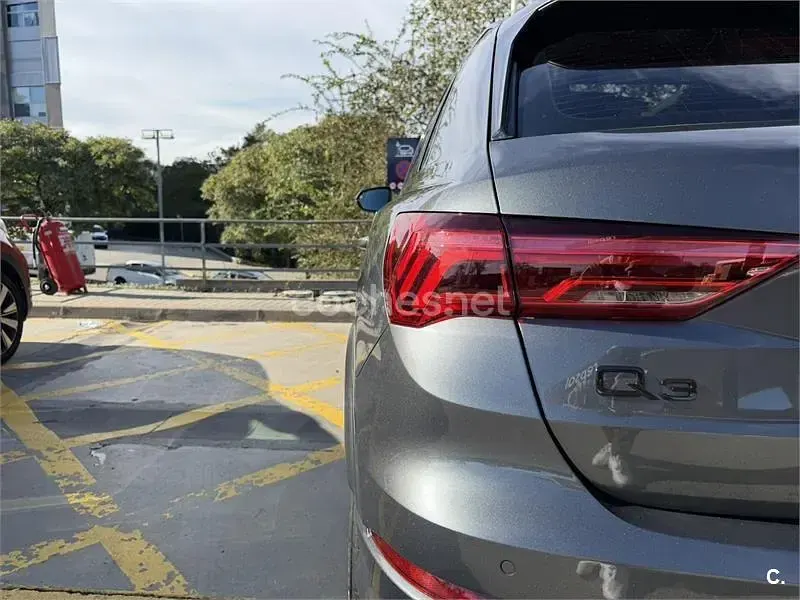 Usado Audi Q3 230 CV (169 kW) 2020 Gris / plata SUV