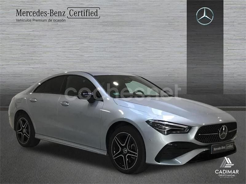 Usado Mercedes CLA250e 218 CV (160 kW) 2024 Plata hightech Berlina