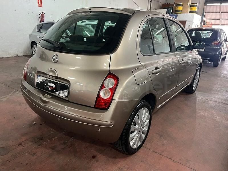 Usado Nissan Micra 80 CV (58 kW) 2008 Beige Berlina