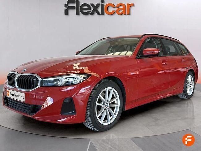 Usado BMW 318 150 CV (110 kW) 2023 Rojo Familiar