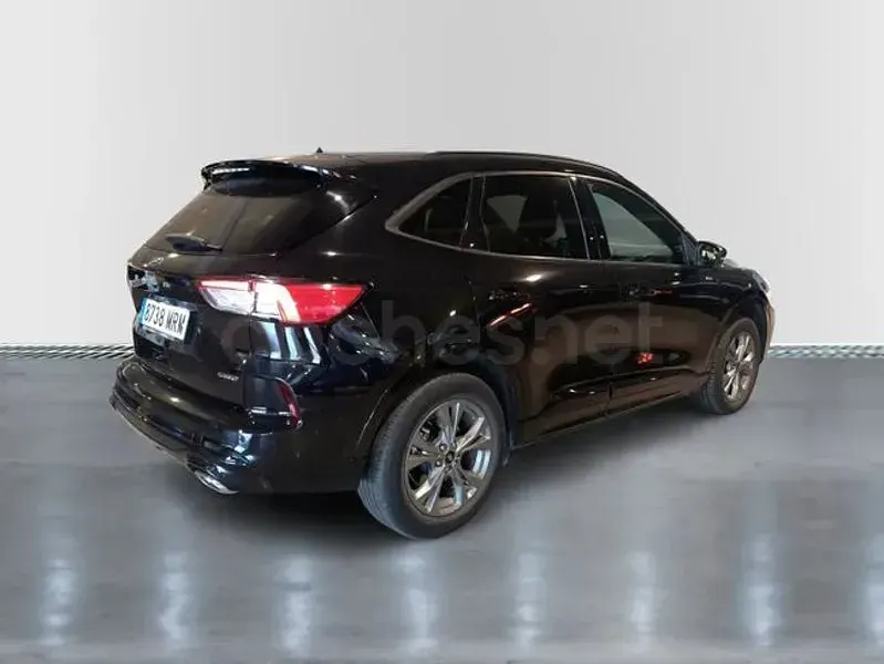 Usado Ford Kuga ST-Line X 243 CV (178 kW) 2024 Negro SUV