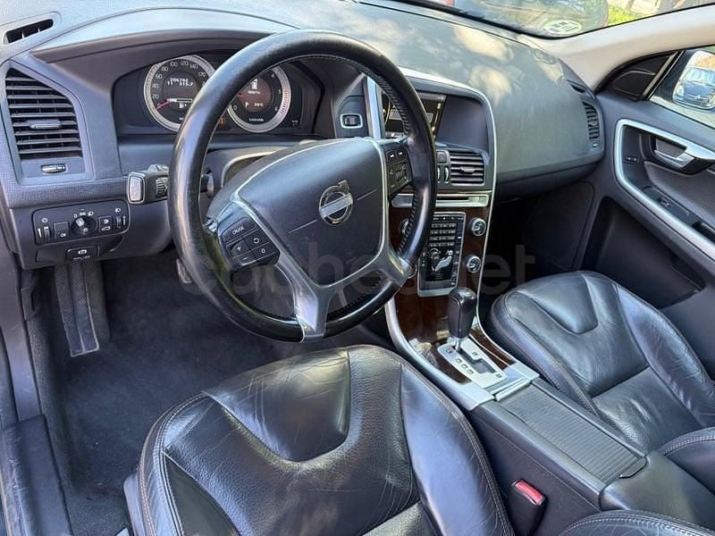 Usado Volvo XC60 Momentum 163 CV (119 kW) 2011 Gris / plata SUV