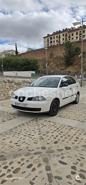 Usado Seat Cordoba 70 CV (51 kW) 2006 Blanco Berlina