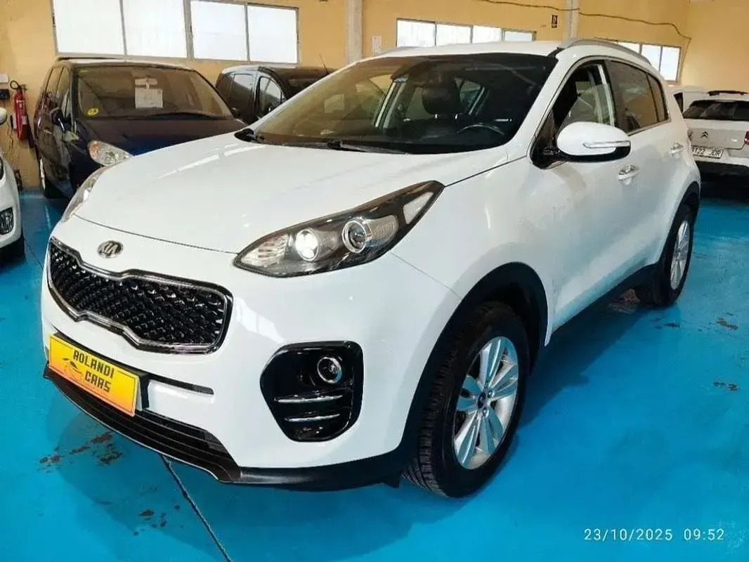 Usado Kia Sportage 132 CV (97 kW) 2017 Blanco SUV