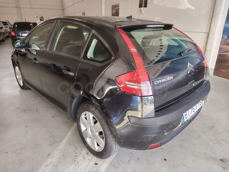 Usado Citroën C4 110 HP (80 kW) 2007 Preto Sedan