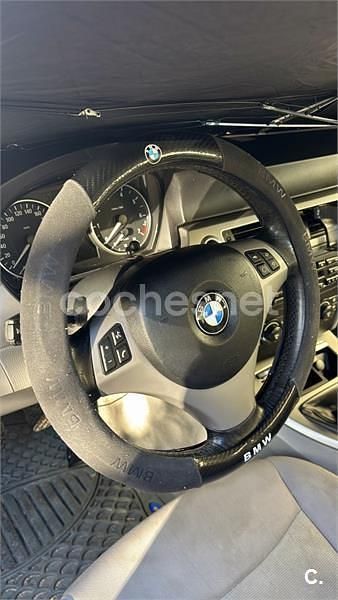 Usado BMW 320 150 CV (110 kW) 2005 Azul Berlina