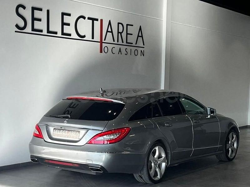 Usado Mercedes CLS350 Shooting Brake 265 CV (194 kW) 2013 Gris / plata Familiar