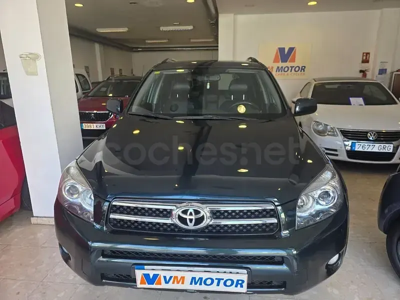 Usado Toyota RAV4 Premium 177 CV (130 kW) 2006 Verde SUV