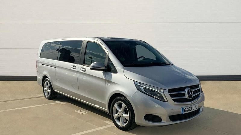 Gris / plata Usado 2016 Mercedes V250 Avantgarde Monovolumen | 39.900 € (Precio justo) - Imagen 1/4