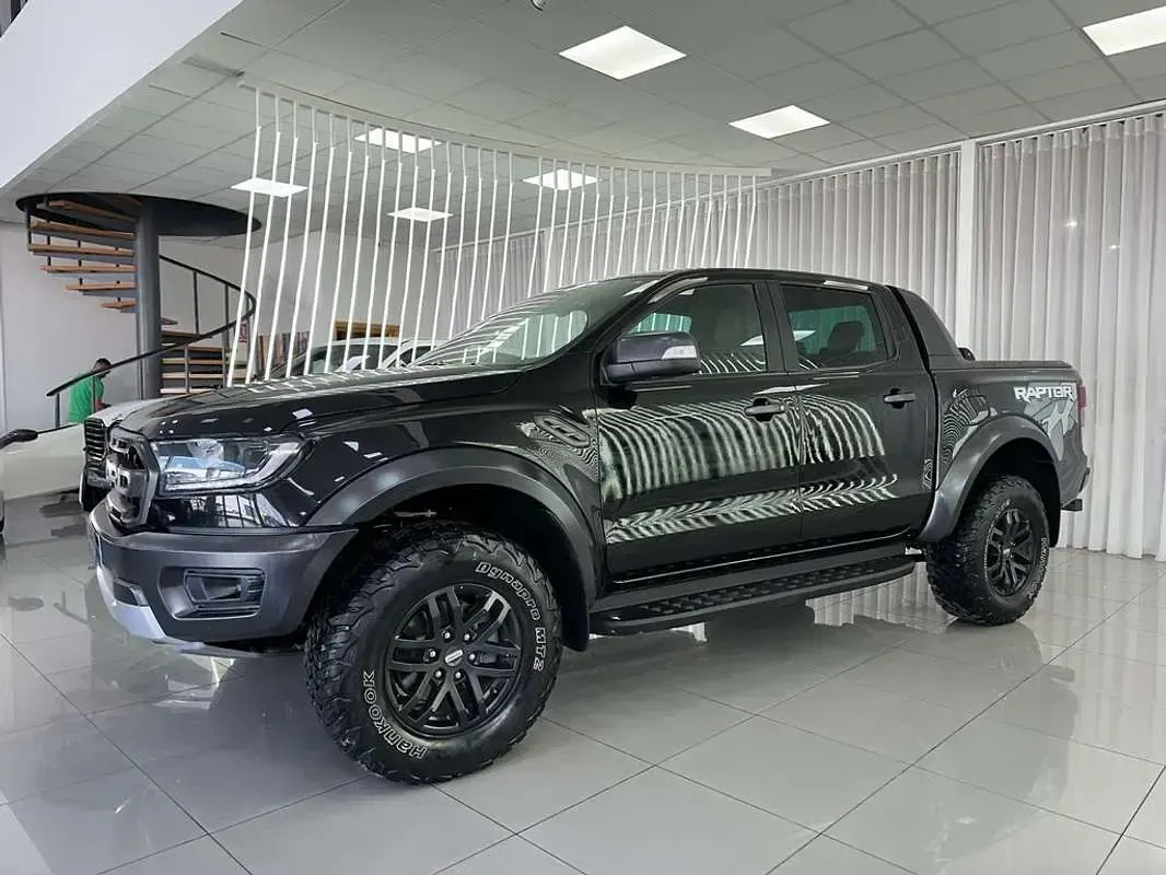 Usado Ford Ranger XLT 170 CV (125 kW) 2023 Negro Pickup/Camioneta