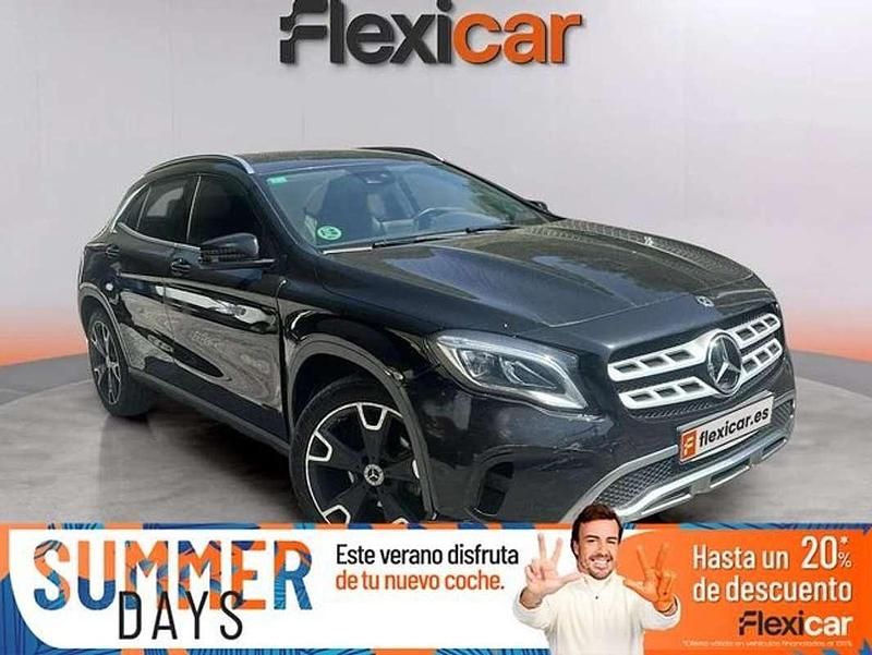 Negro Usado 2019 Mercedes GLA200 SUV | 21.990 € (Buen precio) - Imagen 1/4