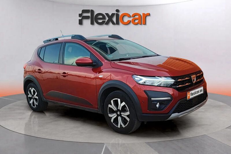 Granate Usado 2022 Dacia Sandero Comfort Utilitario | 14.190 € (Precio justo) - Imagen 1/4