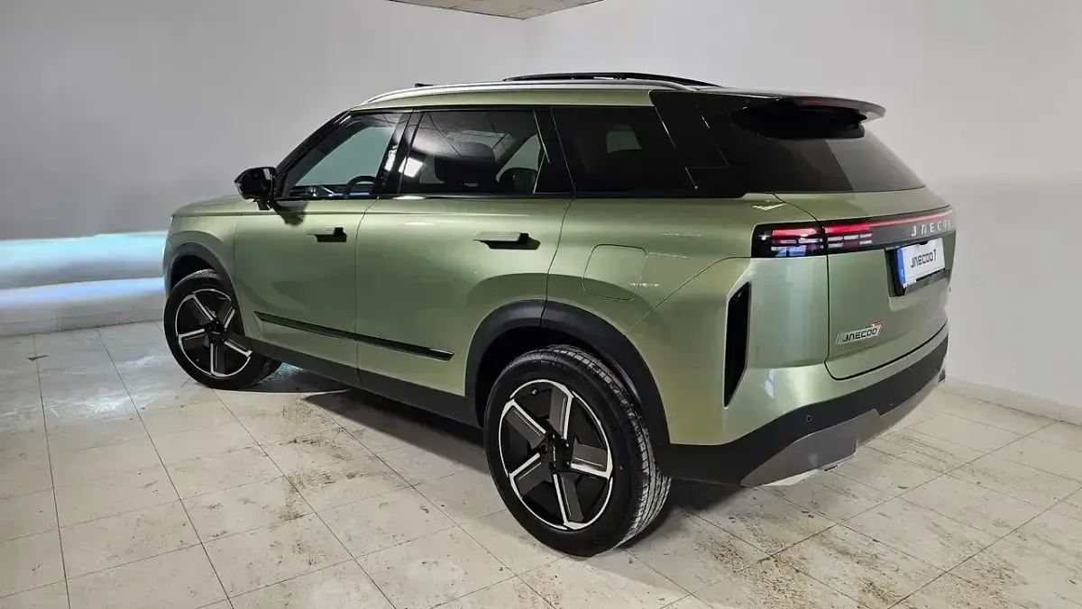 Usado Jaecoo 7 146 CV (107 kW) 2024 Gris SUV