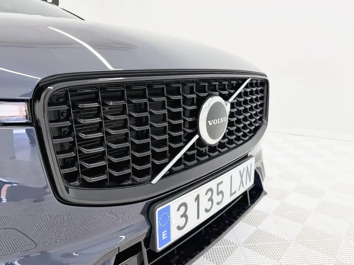 Usado Volvo XC60 Plus 349 CV (256 kW) 2022 SUV